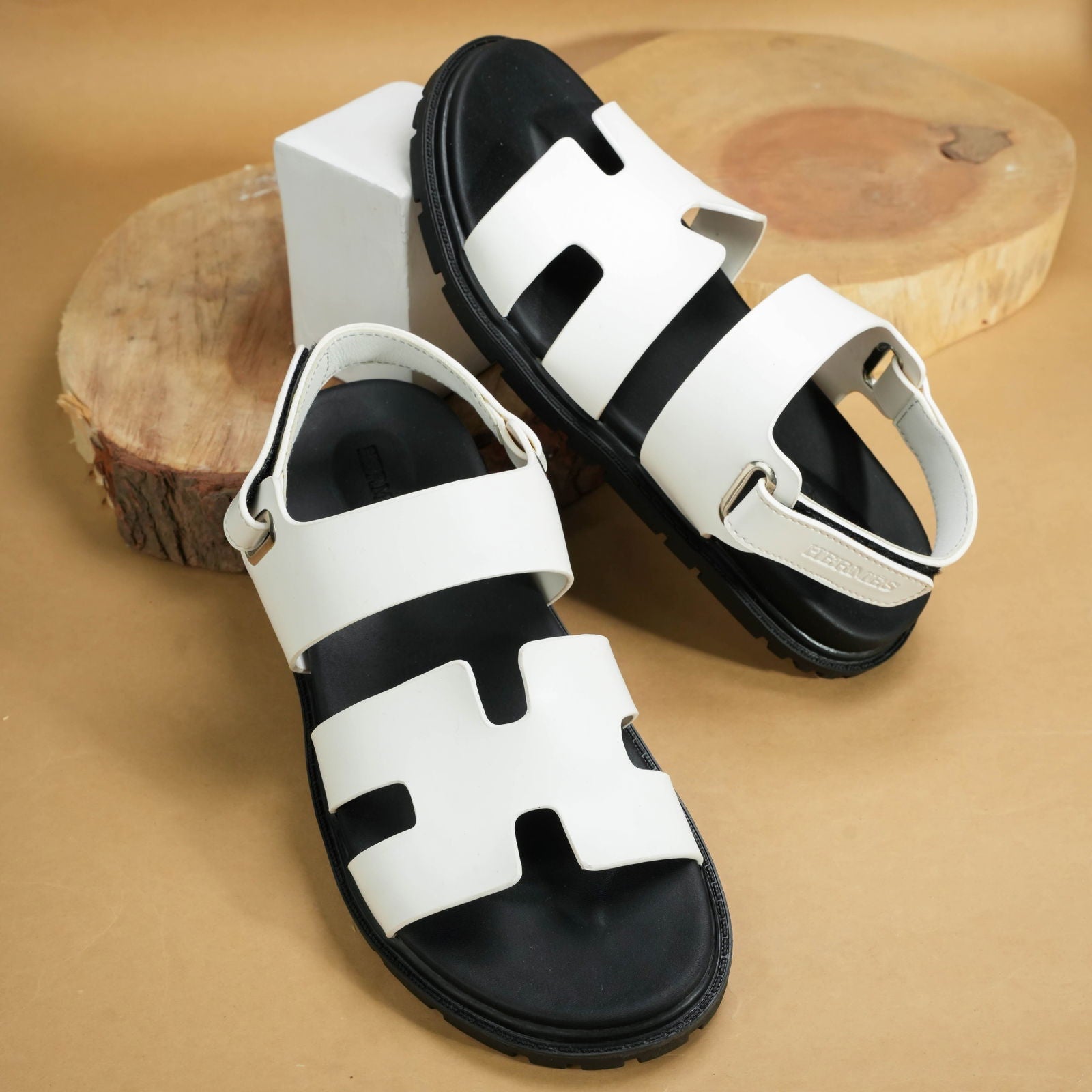 Genius Sandals White - ShoesRepublic 