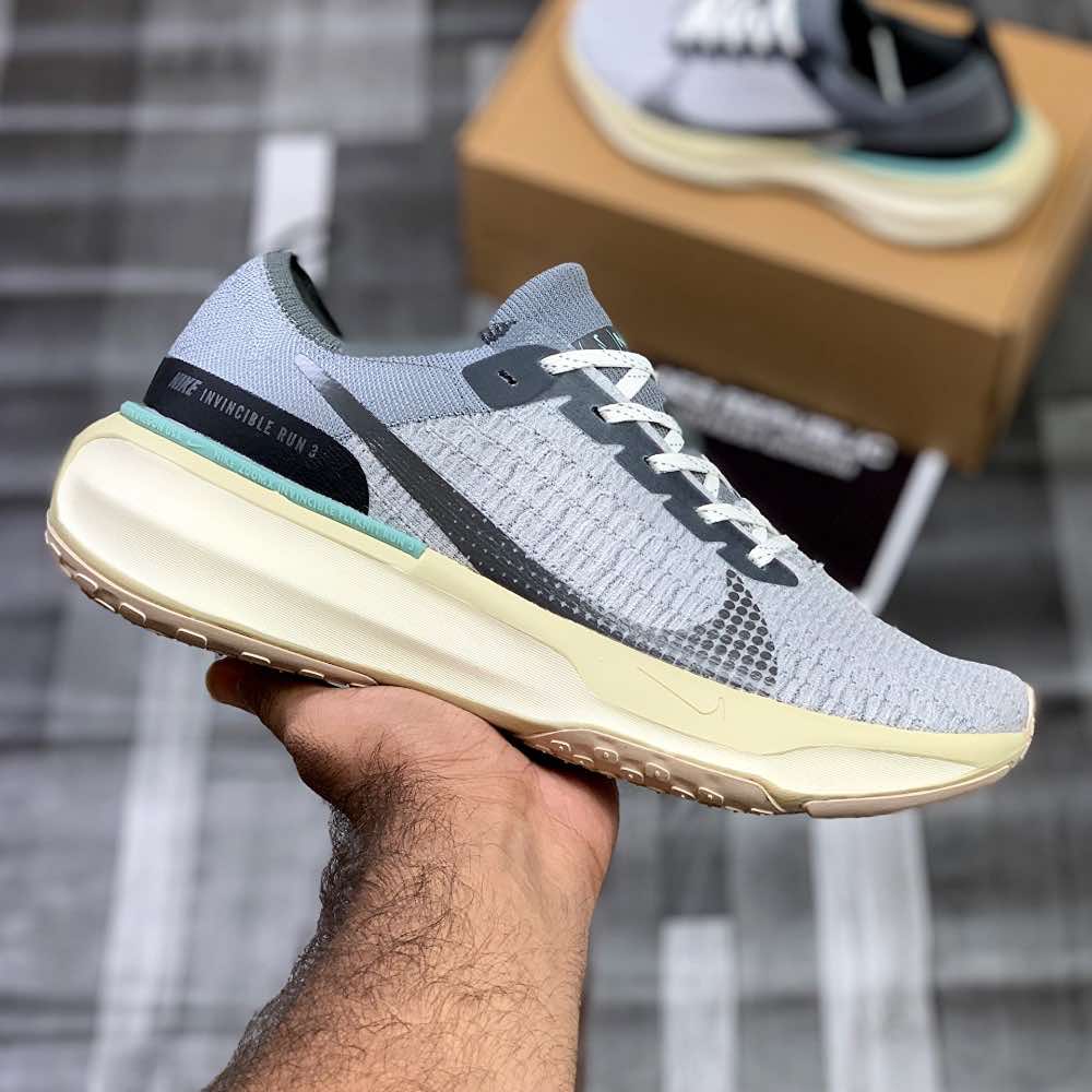 Nk Zooom X Invinciible Runn 3 (Grey) - ShoesRepublic 