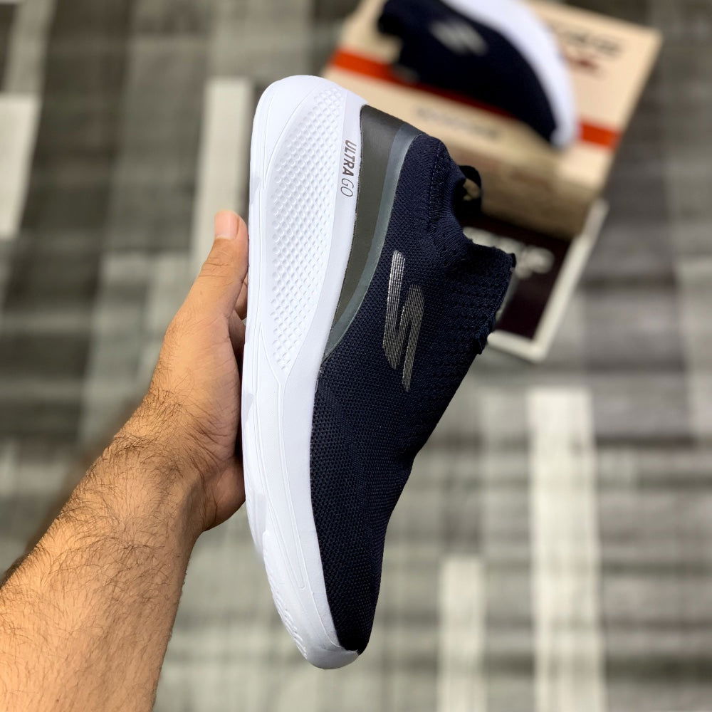 Skecherrs GoRun UltraGo “Navy" - ShoesRepublic 